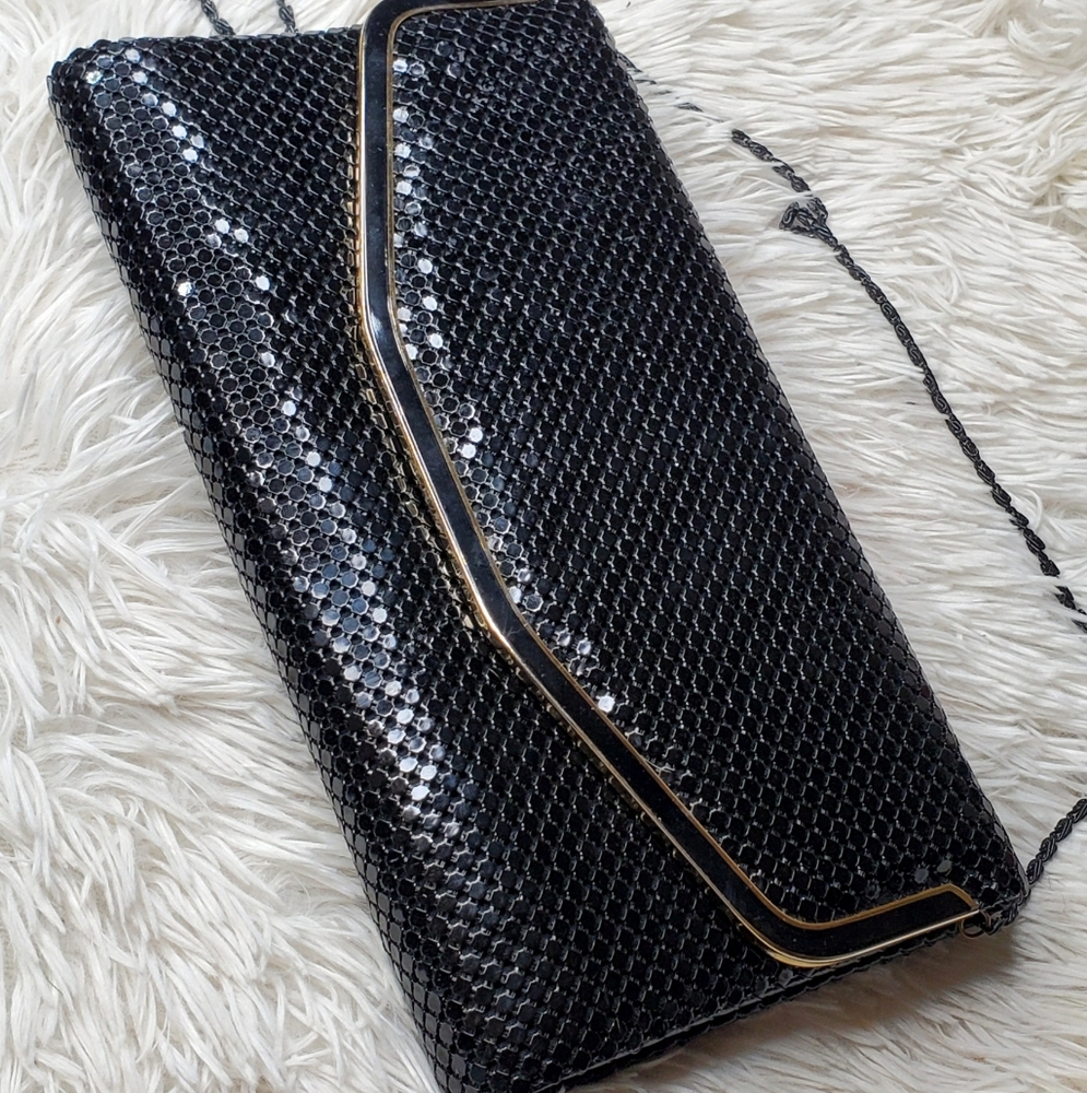 VINTAGE 💖 Black Metal Mesh Purse - crossbody clutch